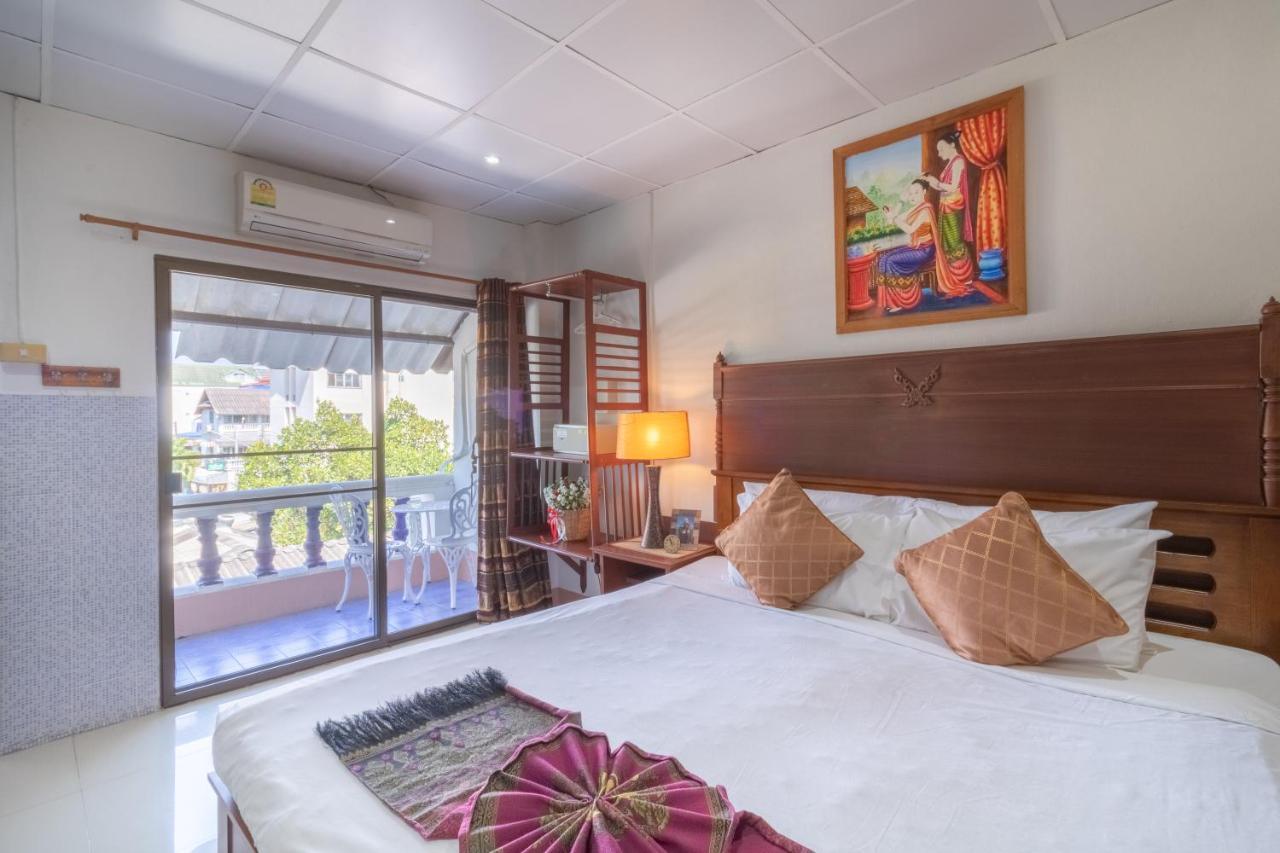 Отель Rendezvous Oldtown Chiangmai Чиангмай Экстерьер фото
